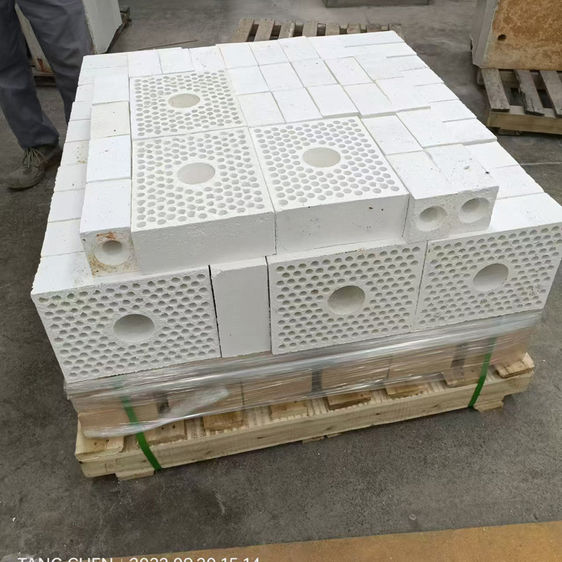 High Strength Stripping Resistance Refractory Bricks Firebrick For Heat Accumulating Tanks Furnaces